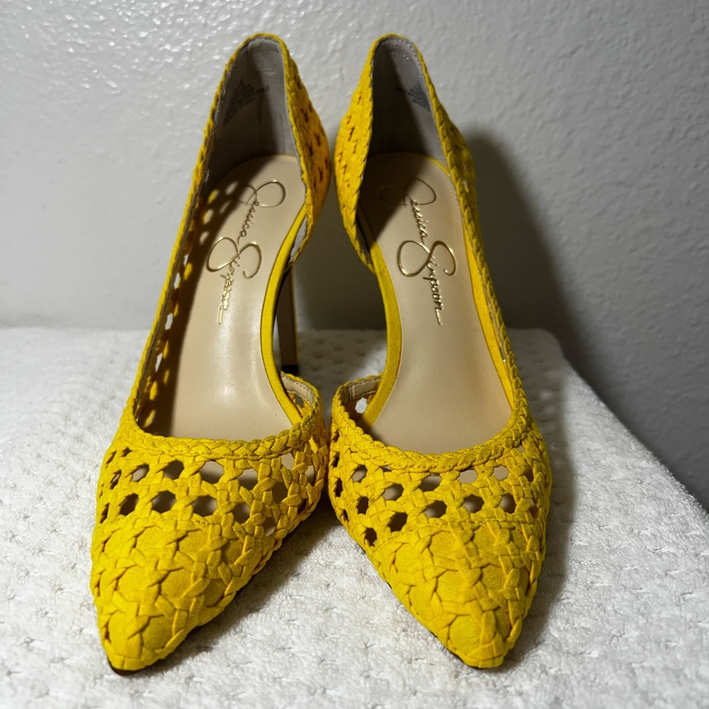 Jessica Simpson pumps shoes